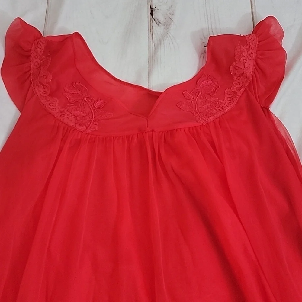 Vintage Texsheen Single Stitch Lovers Red Chamisole Nightgown Sleep Dress sz 32
